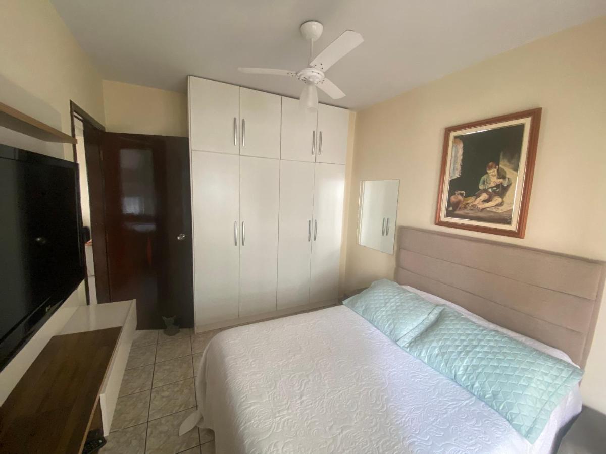 Apartamento Av. Brasil A 50m Do Mar * Balneario Camboriu